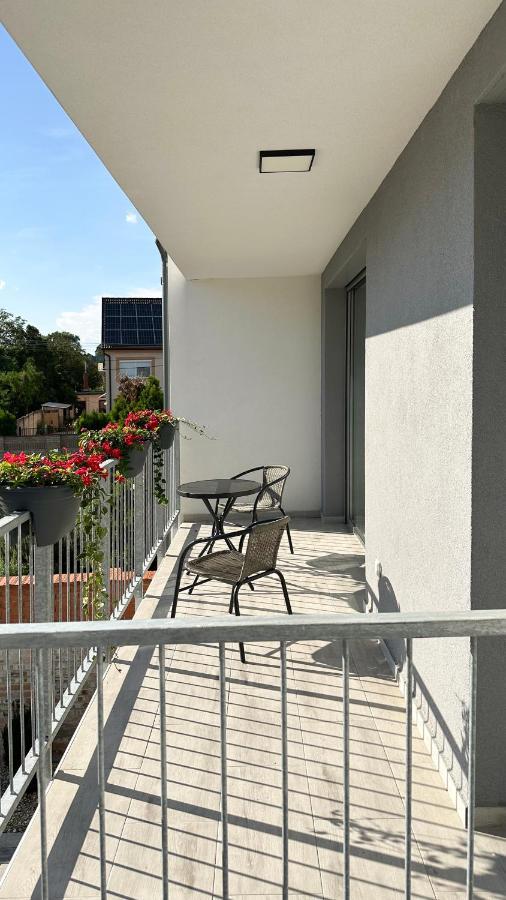 Linden Apartman 104 - Adults Only Mosonmagyaróvár Eksteriør bilde